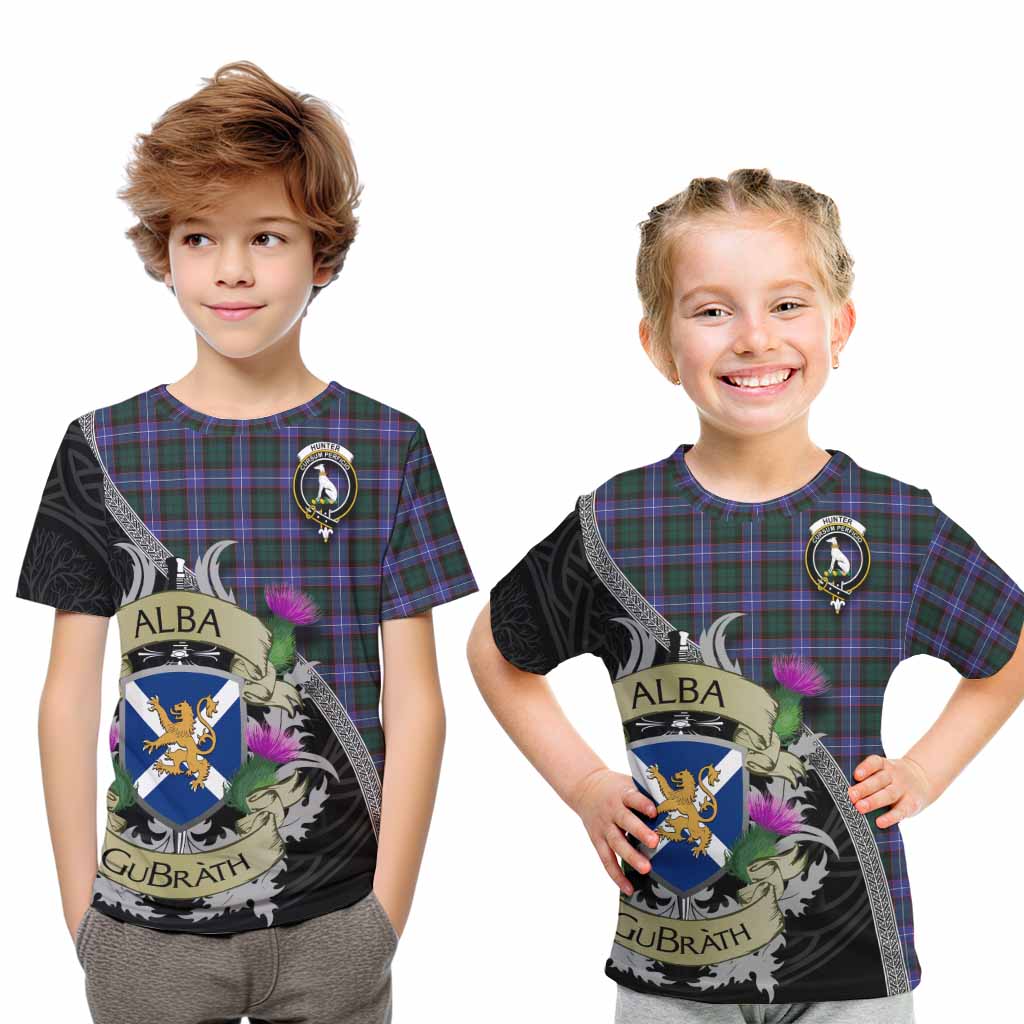Tartan Vibes Clothing Hunter (Hunterston) Tartan Family Crest Kid T-Shirt Lion Rampant Royal Thistle Shield Celtic Inspired