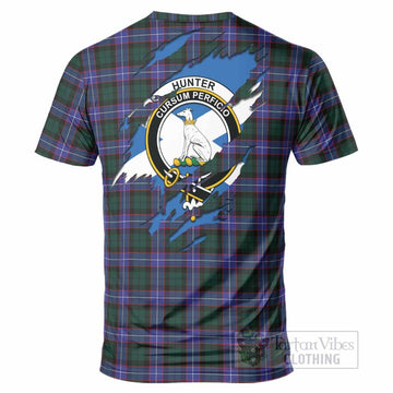 Hunter (Hunterston) Clan Crest In Me Tartan T-Shirt Scotland Flag Style