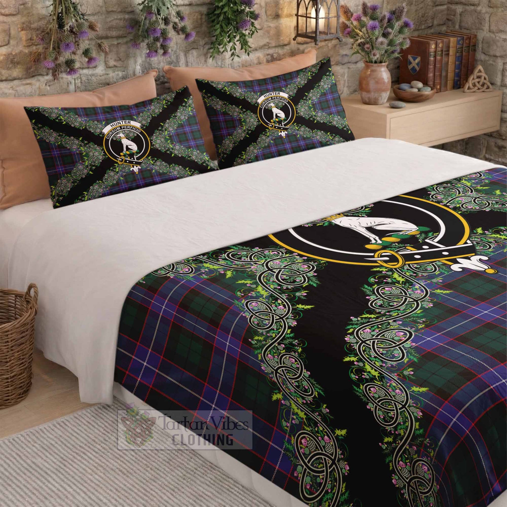 Hunter (Hunterston) Scottish Tartan Crest Bedding Set Thistle Celtic Knotwork Heritage Art