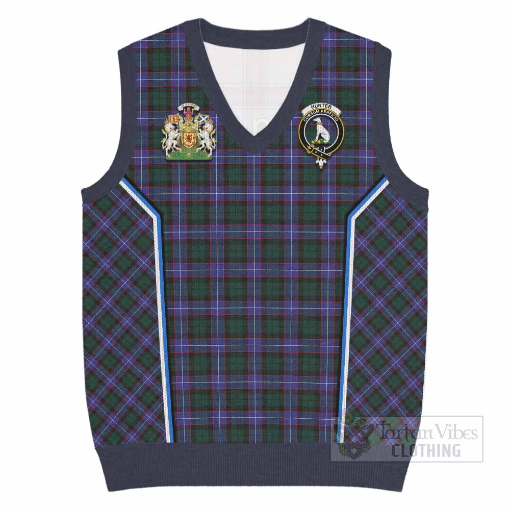 Hunter (Hunterston) Tartan Crest Knitted V-Neck Vest Scotland Coat of Arm Flag Style - Tartan Vibes Clothing