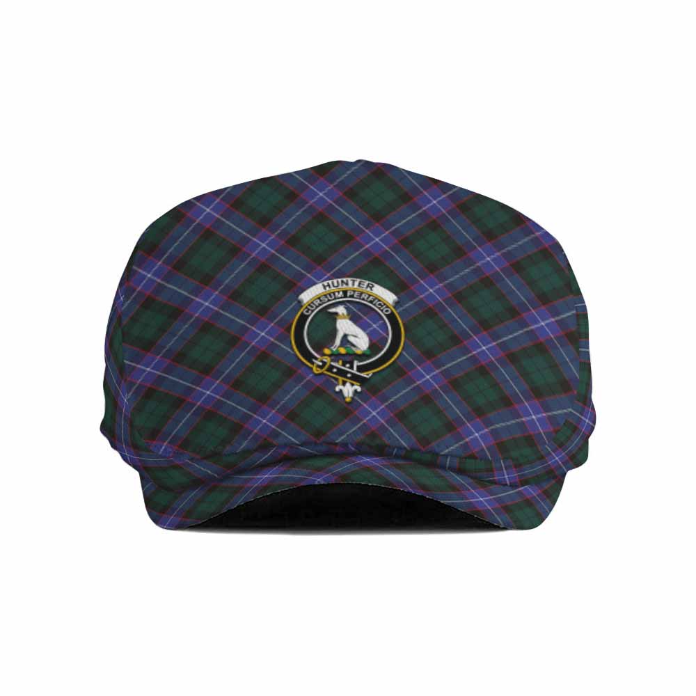 Hunter (Hunterston) Tartan Flat Cap, Jeff Cap Cross Style with Family Crest - Tartan Vibes Clothing