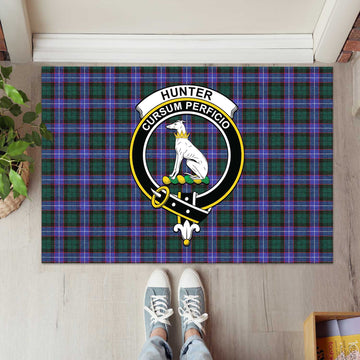 Hunter (Hunterston) Tartan Rubber Doormat with Family Crest