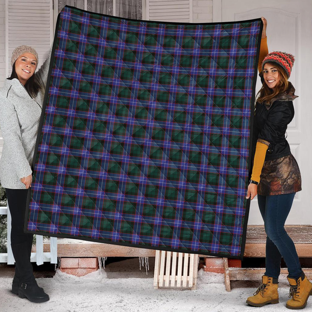hunter-modern-tartan-quilt