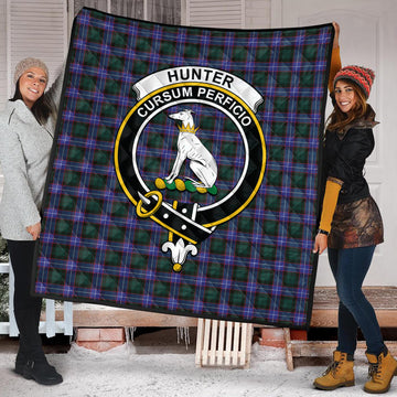 hunter-modern-tartan-quilt-with-family-crest