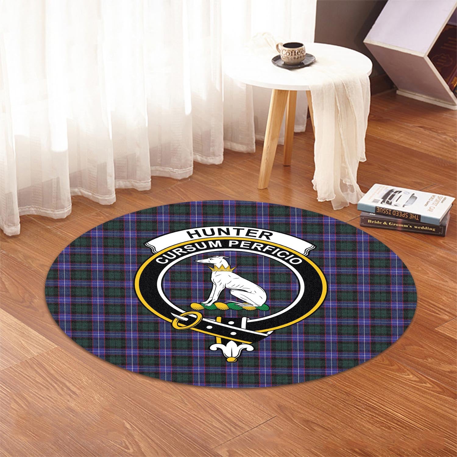 hunter-modern-tartan-round-rug-with-family-crest