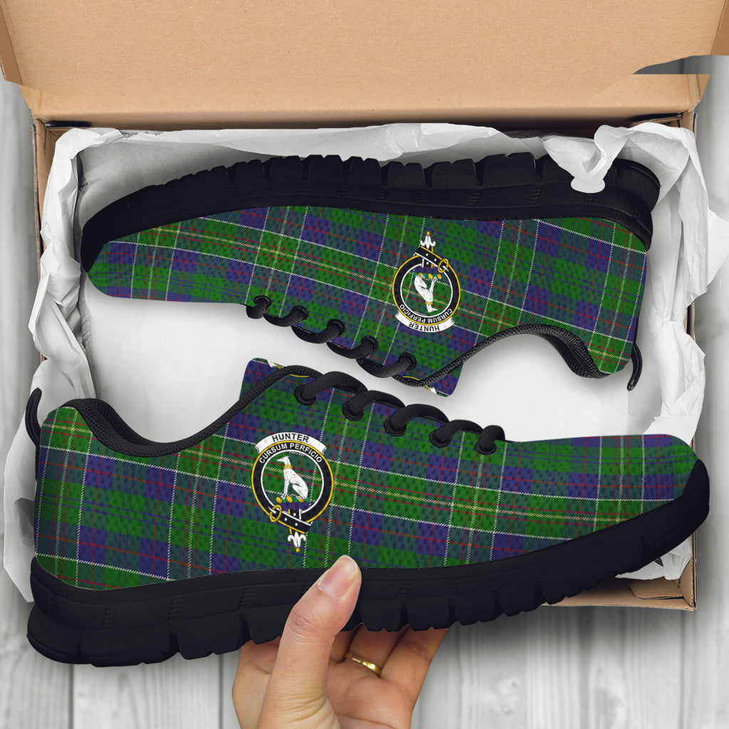 hunter-of-hunterston-tartan-sneakers-with-family-crest