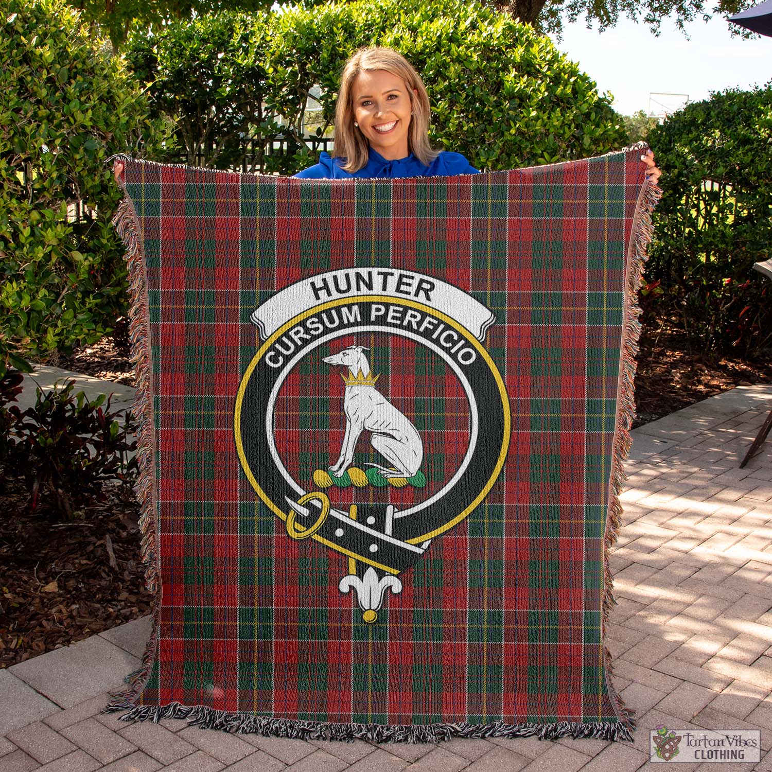 Tartan Vibes Clothing Hunter USA Tartan Woven Blanket with Family Crest