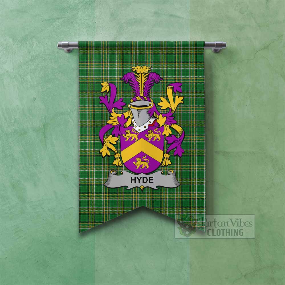 Hyde Irish Clan Tartan Gonfalon, Tartan Banner with Coat of Arms Fishtail - Tartan Vibes Clothing