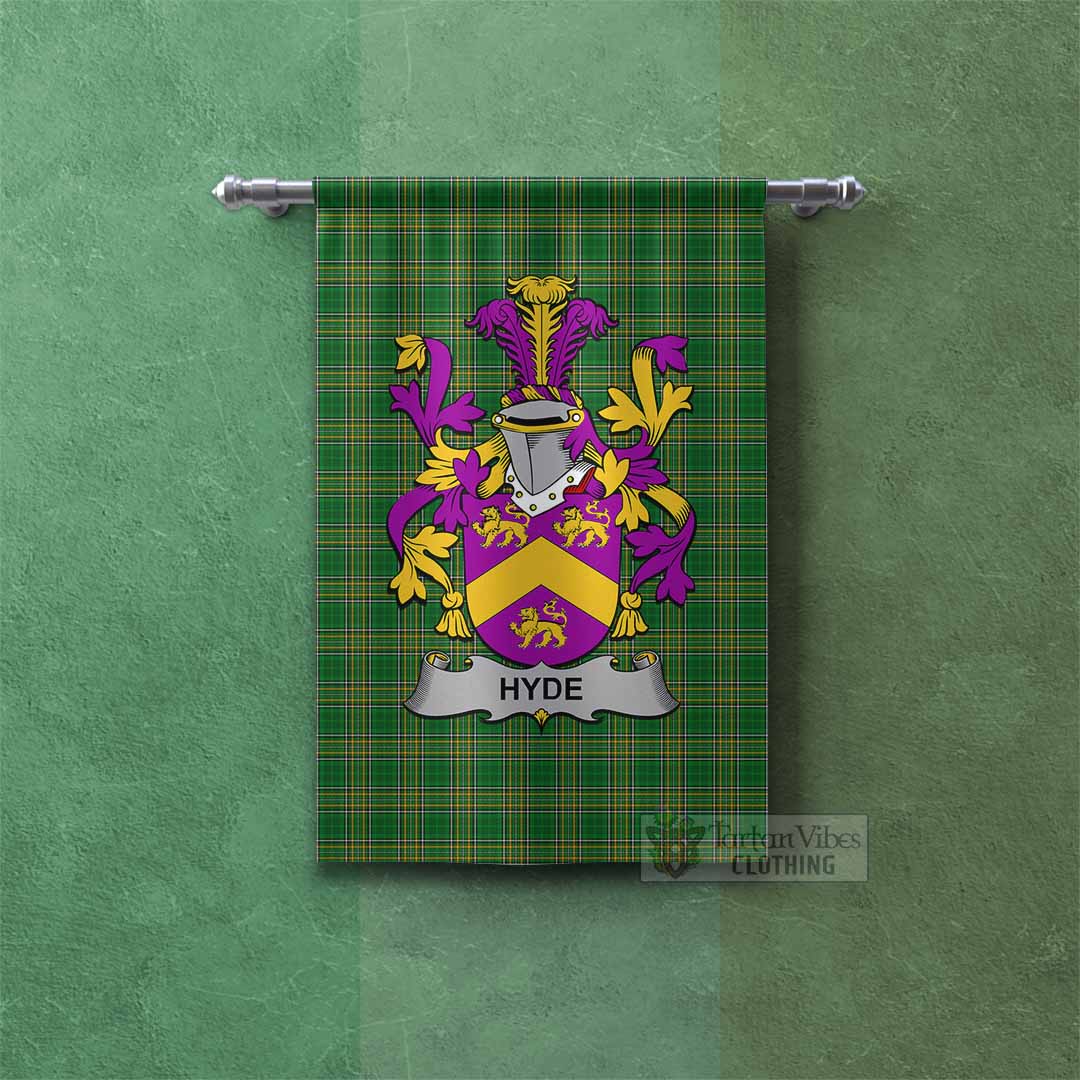 Hyde Irish Clan Tartan Gonfalon, Tartan Banner with Coat of Arms Rectangle - Tartan Vibes Clothing