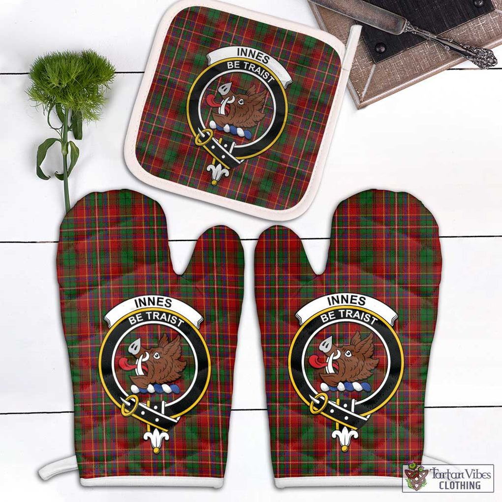 Innes Tartan Combo Oven Mitt & Pot-Holder with Family Crest Combo 1 Oven Mitt & 1 Pot-Holder White - Tartan Vibes Clothing