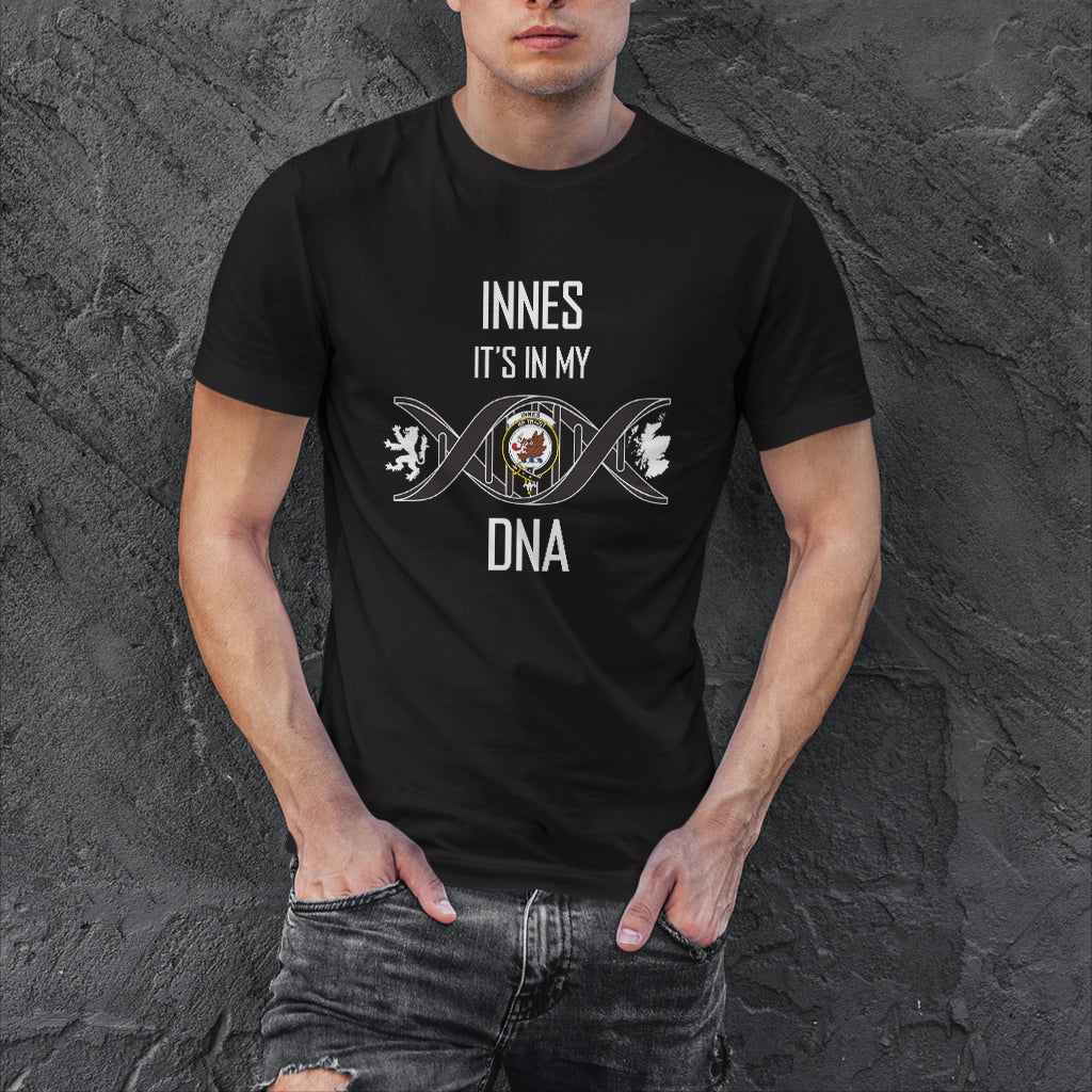 innes-family-crest-dna-in-me-mens-t-shirt