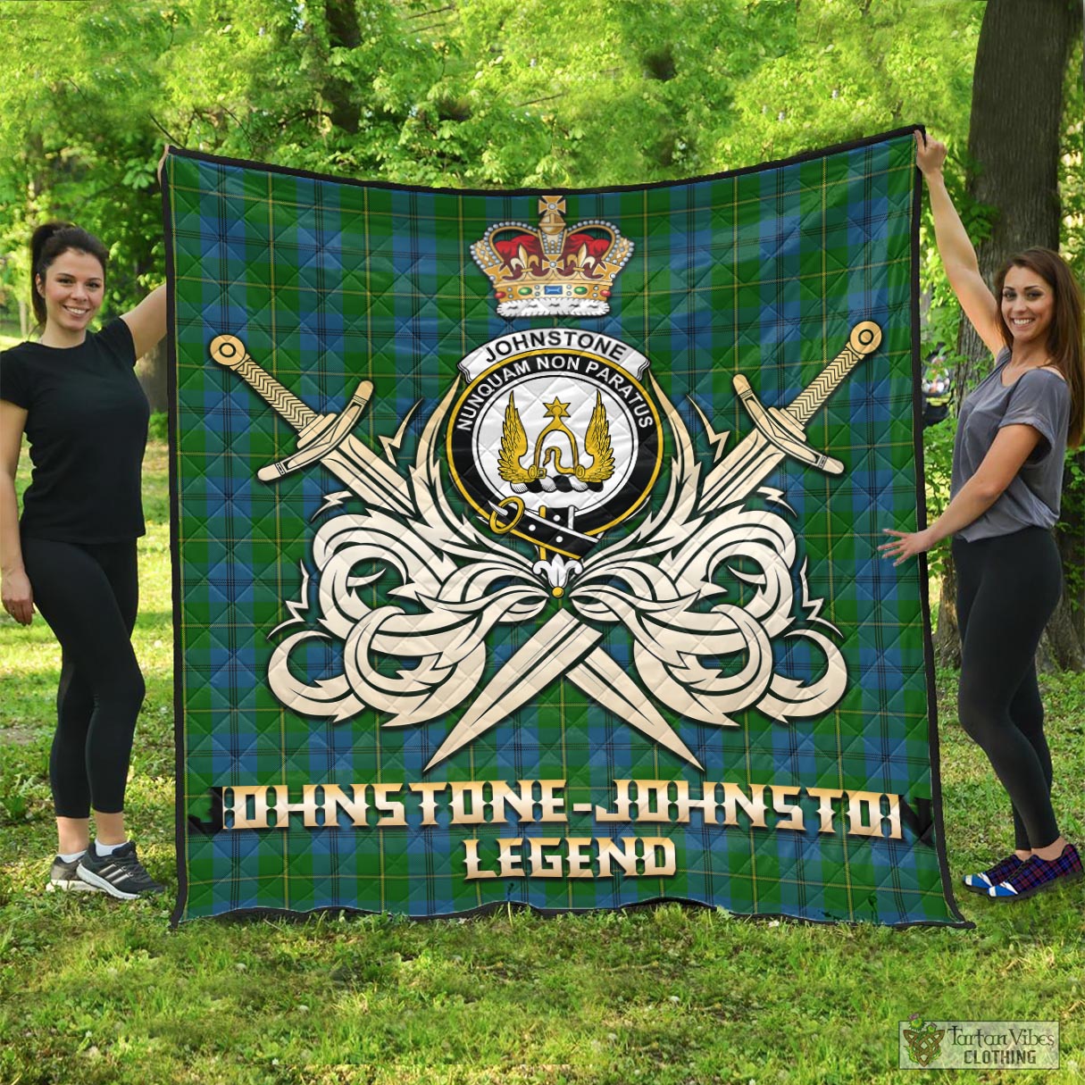 Tartan Vibes Clothing Johnstone-Johnston Tartan Quilt with Clan Crest and the Golden Sword of Courageous Legacy