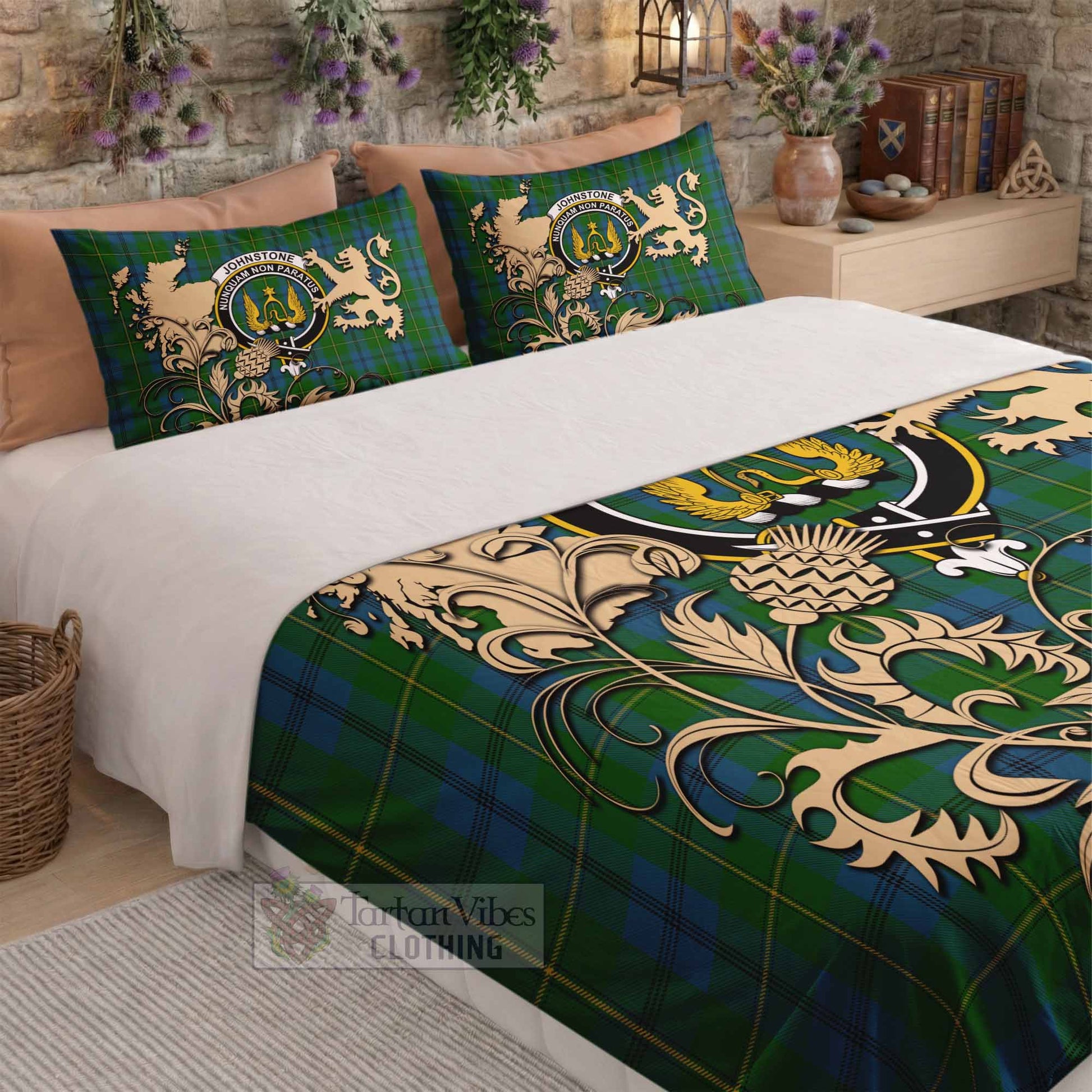 Johnstone (Johnston) Tartan Crest Bedding Set with Scottish Iconic Symbols 