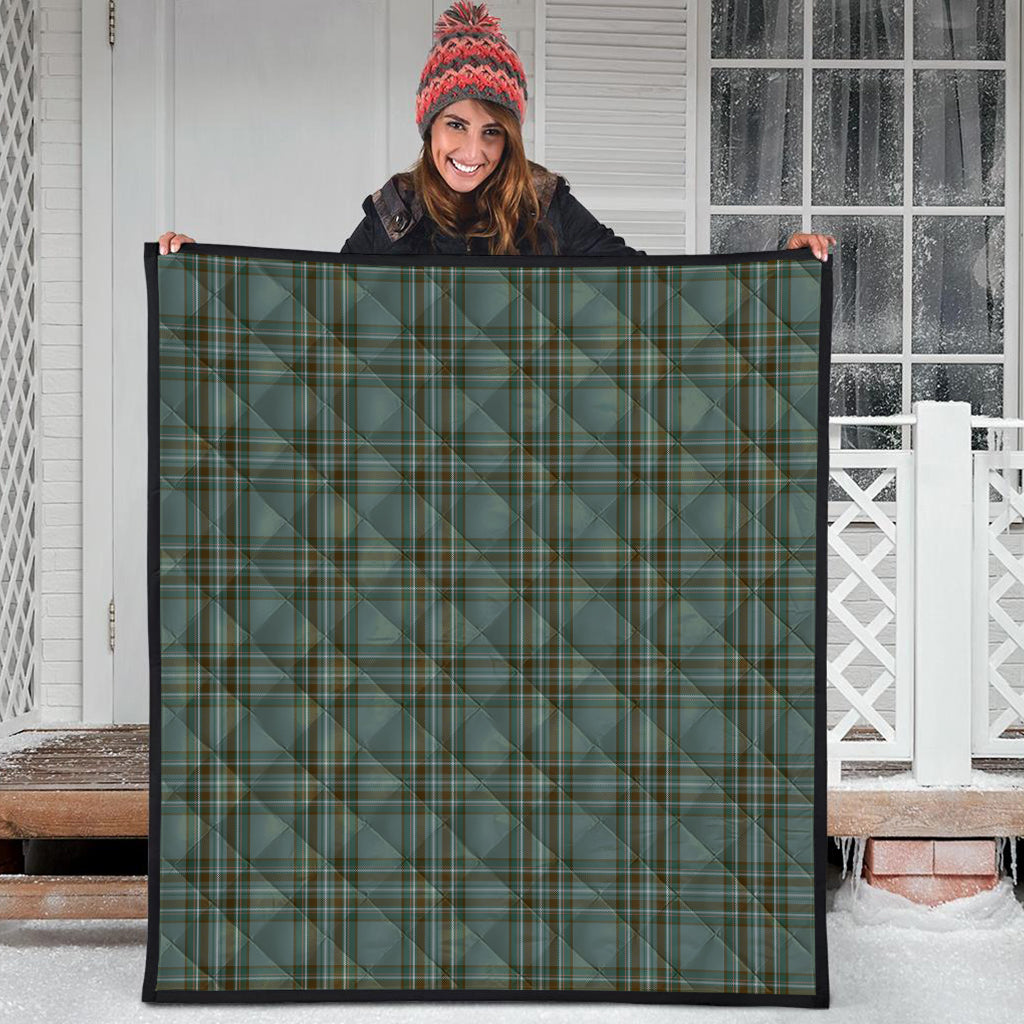 kelly-dress-tartan-quilt