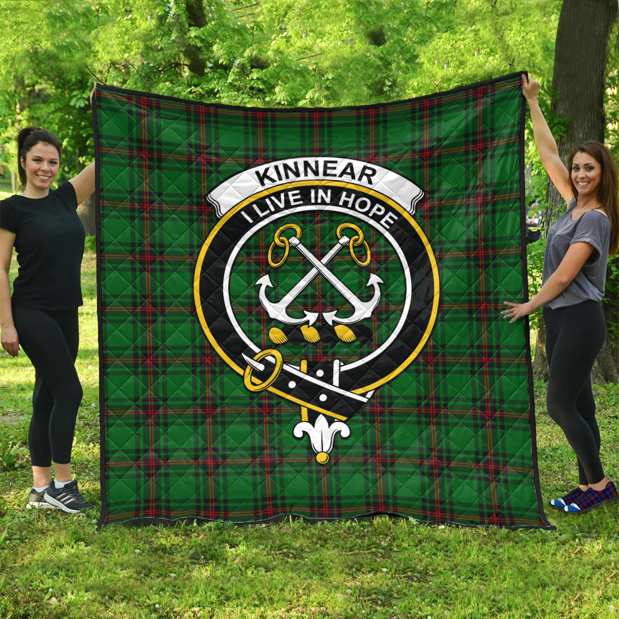 kinnear-tartan-quilt-with-family-crest