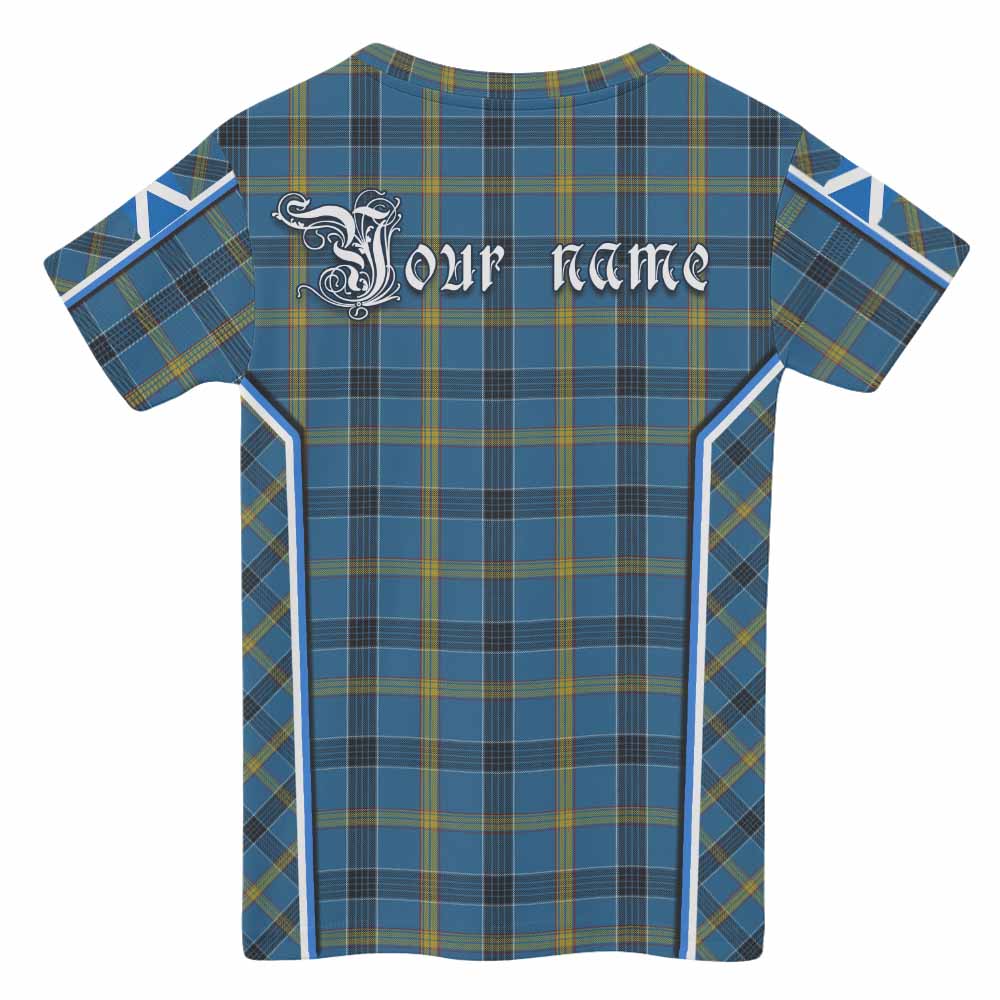 Laing Tartan Crest Kid T-shirt Scotland Coat of Arm Flag Style - Tartan Vibes Clothing