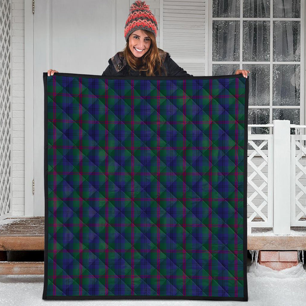 Laurie Tartan Quilt - Tartan Vibes Clothing