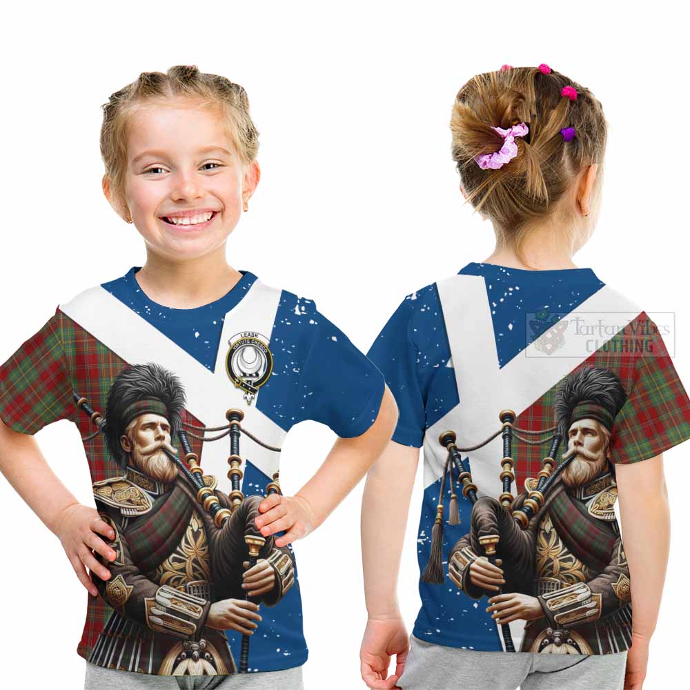 Tartan Vibes Clothing Leask Tartan Kid T-Shirt with Family Crest Scottish Bagpiper Vibes