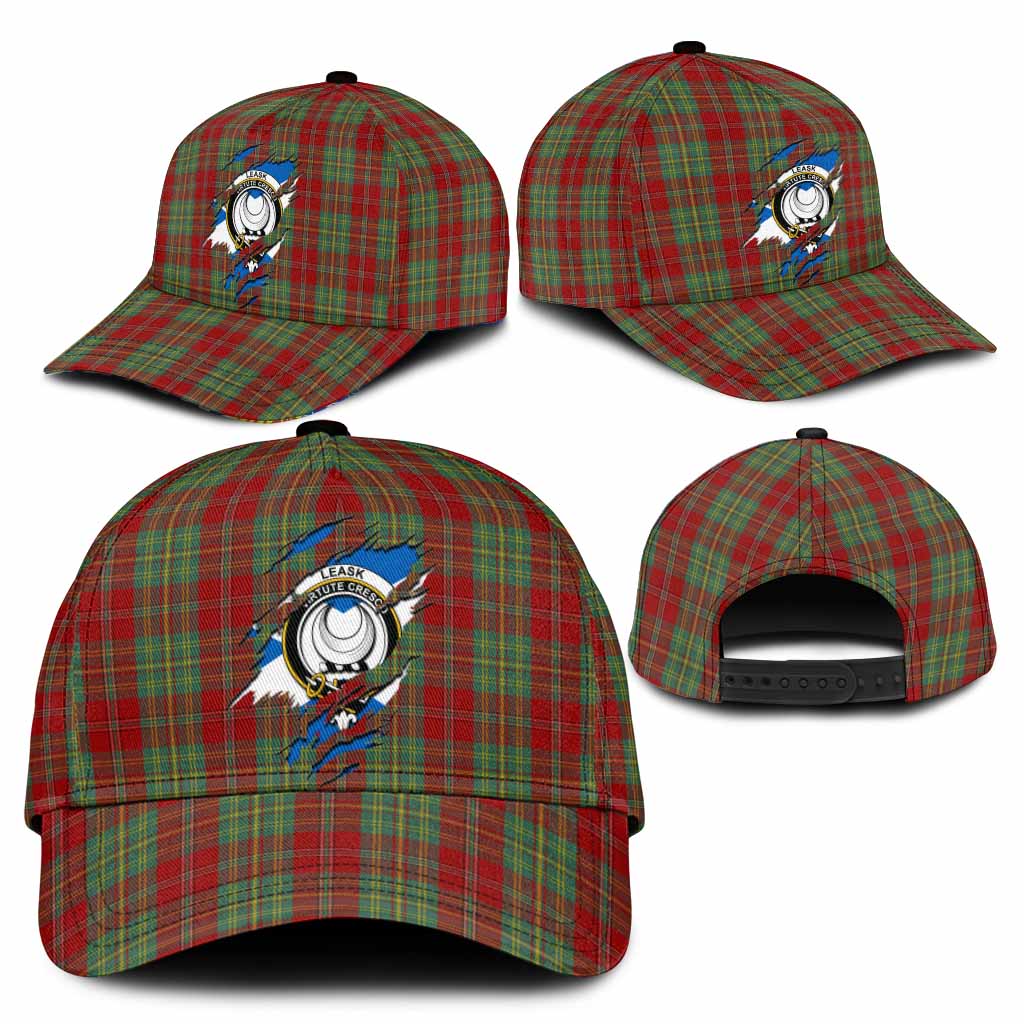 Leask Tartan Classic Cap with Family Crest In Me Style