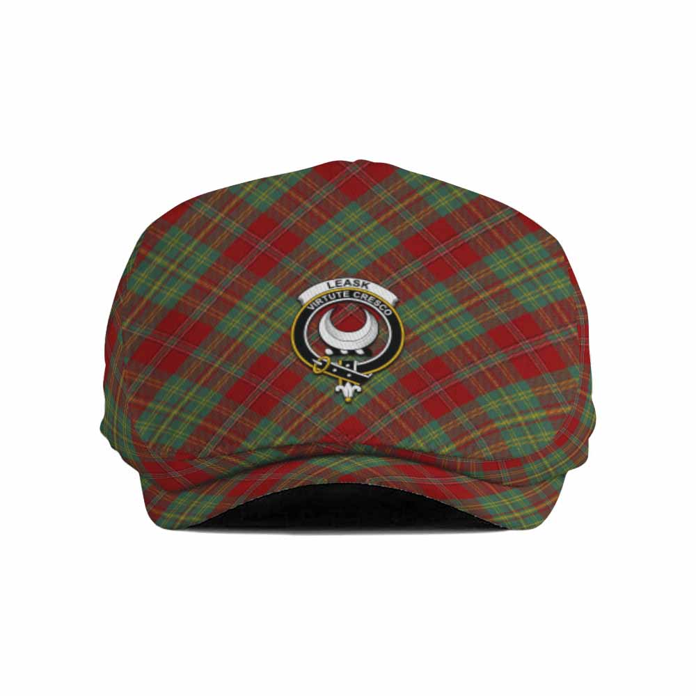 Leask Tartan Flat Cap, Jeff Cap Cross Style with Family Crest - Tartan Vibes Clothing