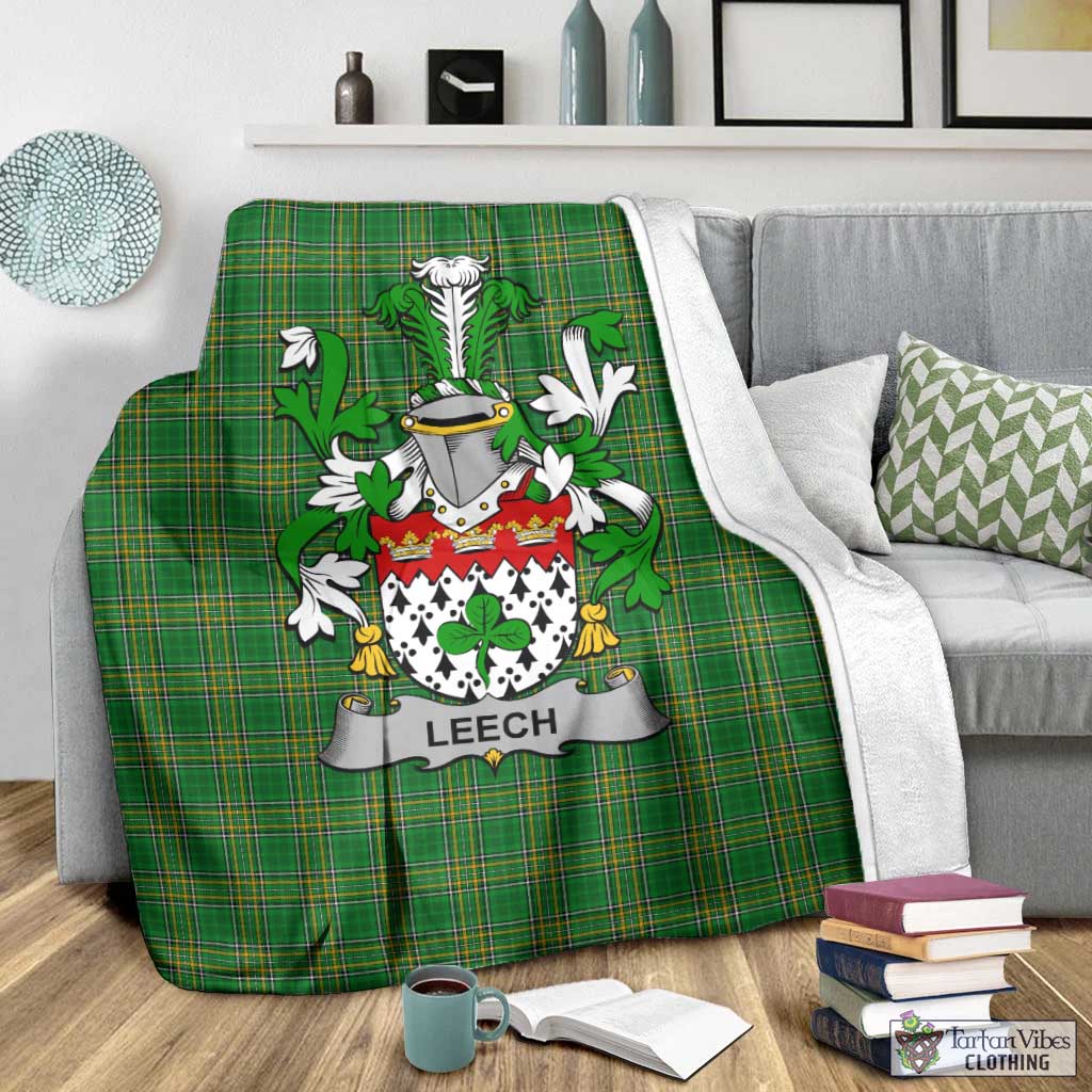 Tartan Vibes Clothing Leech Irish Clan Tartan Blanket with Coat of Arms
