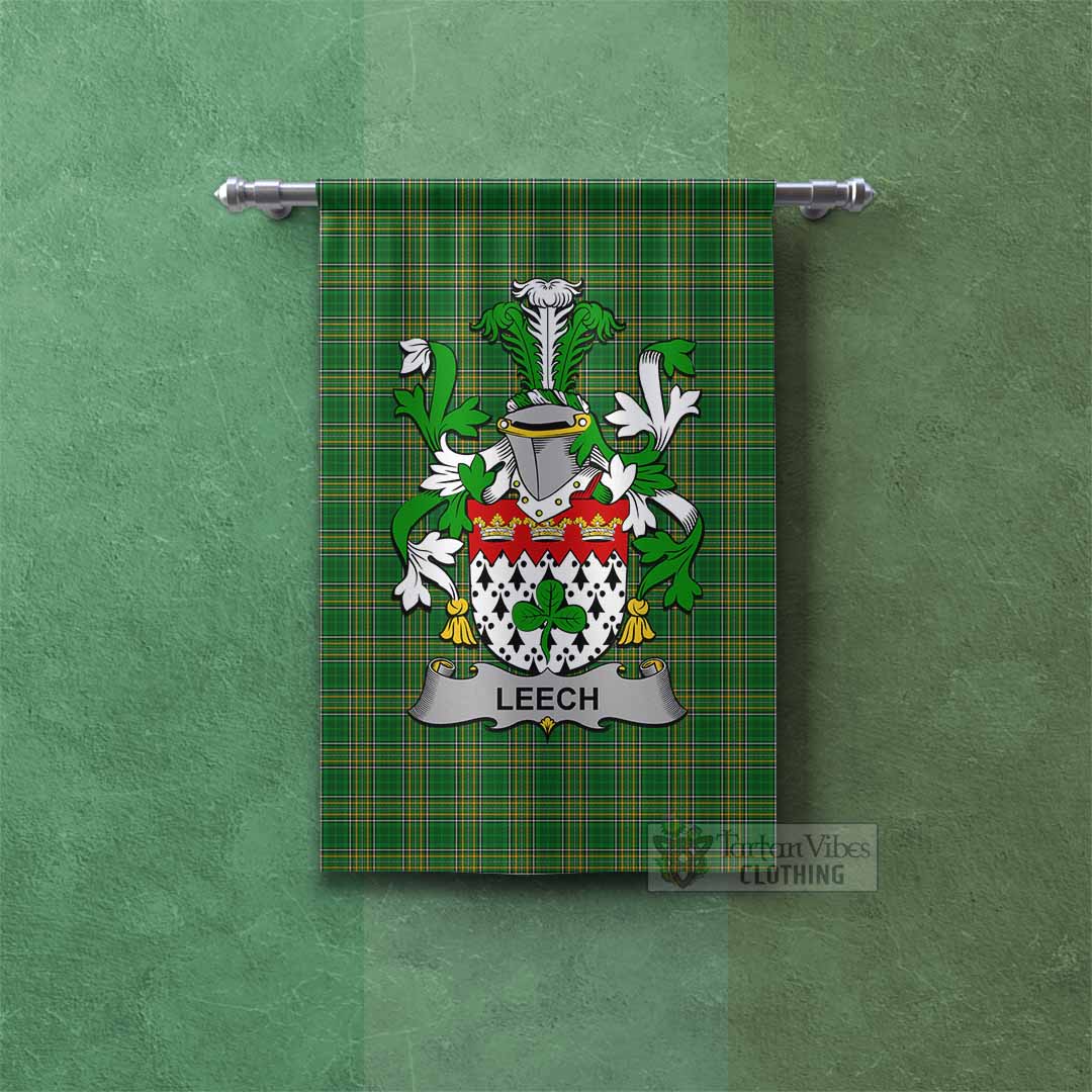 Leech Irish Clan Tartan Gonfalon, Tartan Banner with Coat of Arms Rectangle - Tartan Vibes Clothing