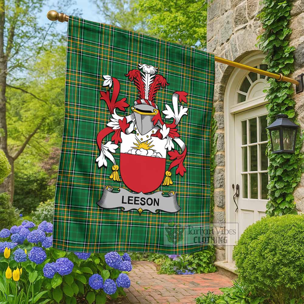 Leeson Irish Clan Tartan Flag with Coat of Arms