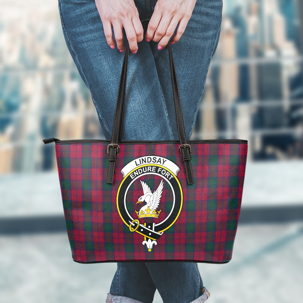 lindsay-tartan-leather-tote-bag-with-family-crest