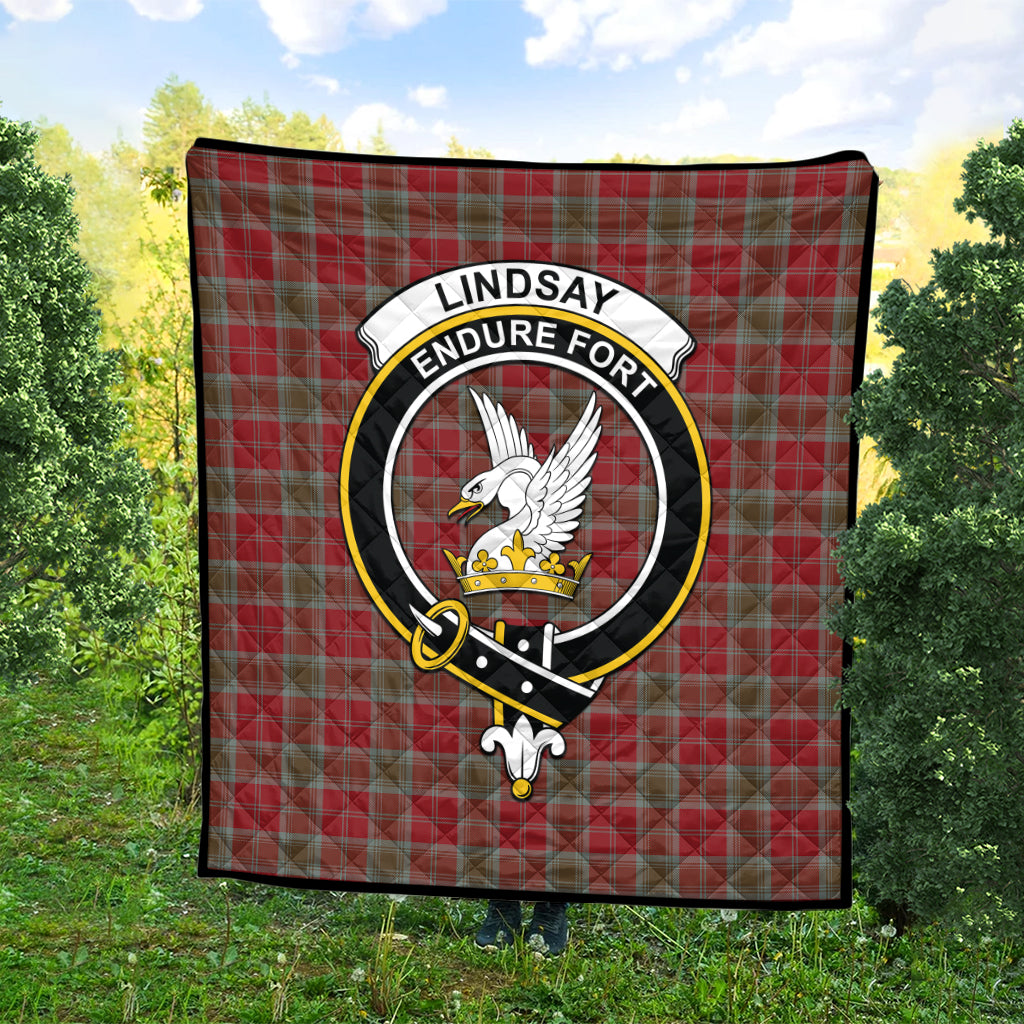 lindsay-weathered-tartan-quilt-with-family-crest