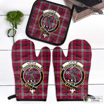 Little Tartan Combo Oven Mitt & Pot-Holder with Family Crest Combo 1 Oven Mitt & 1 Pot-Holder Black - Tartan Vibes Clothing