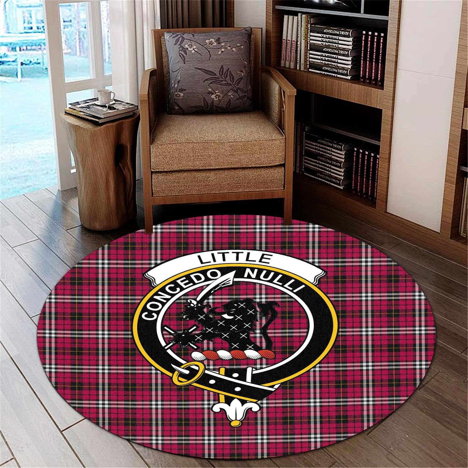 little-tartan-round-rug-with-family-crest