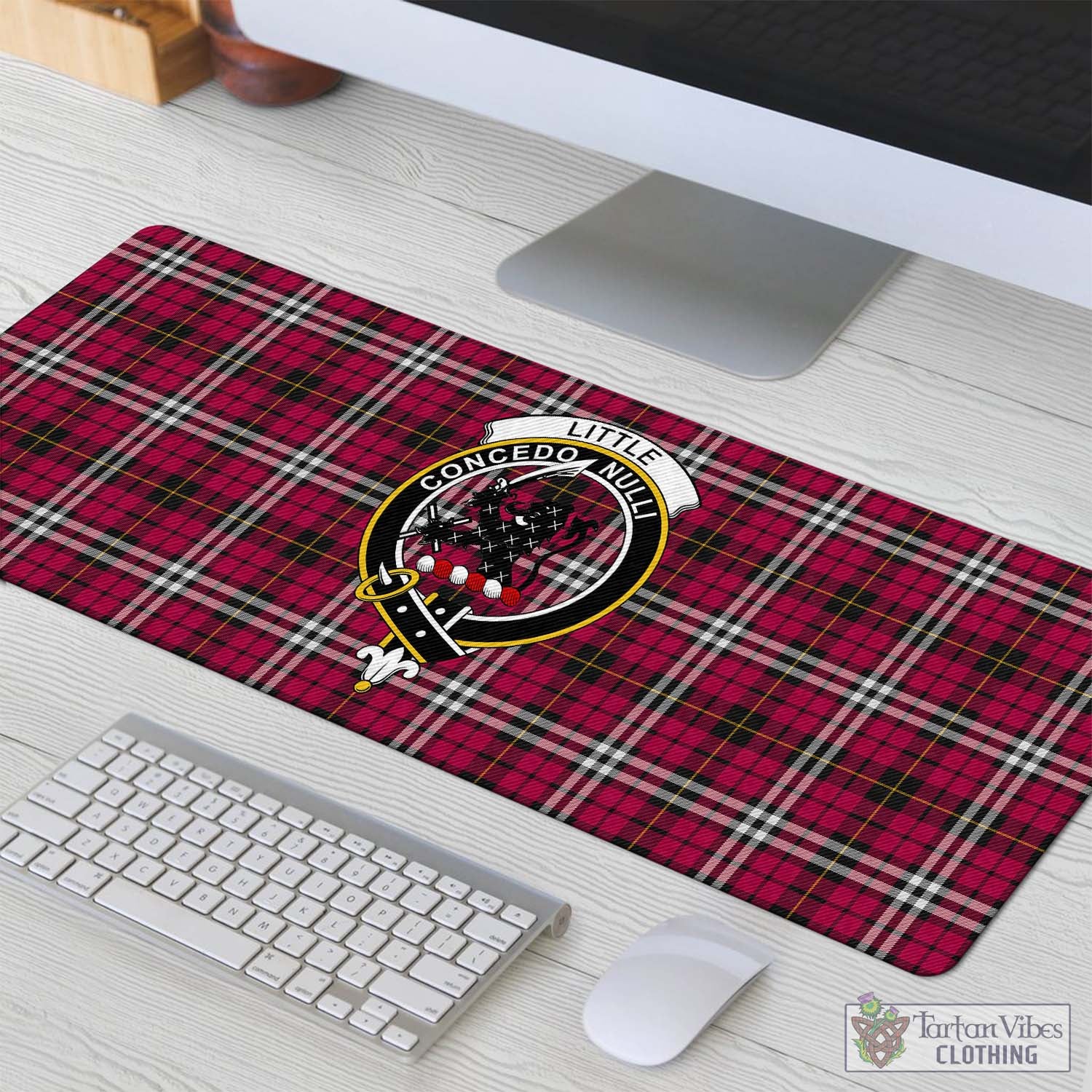 Tartan Vibes Clothing Little Tartan Mouse Pad with Family Crest