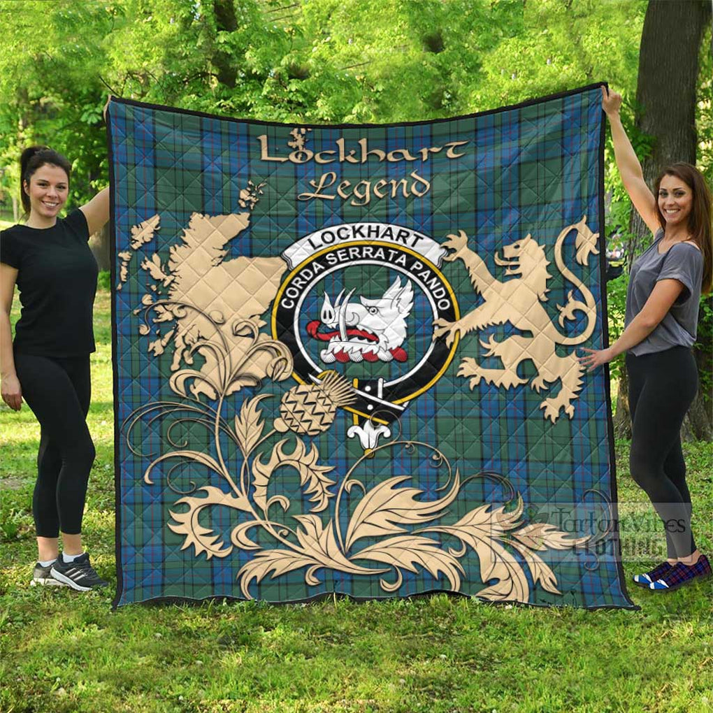 Tartan Vibes Clothing Lockhart Tartan Quilt with Family Crest and Scottish Symbol Style
