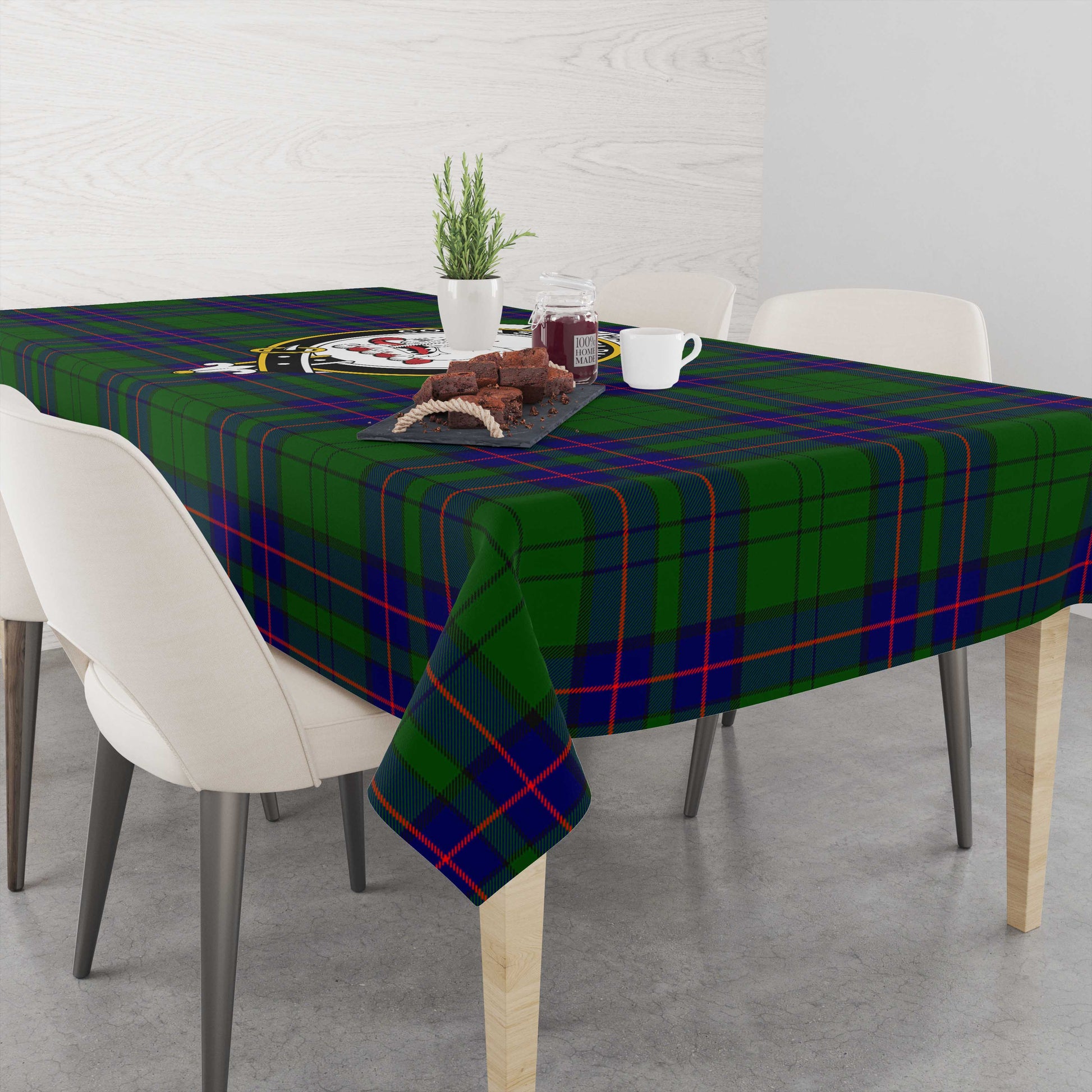 lockhart-modern-tatan-tablecloth-with-family-crest