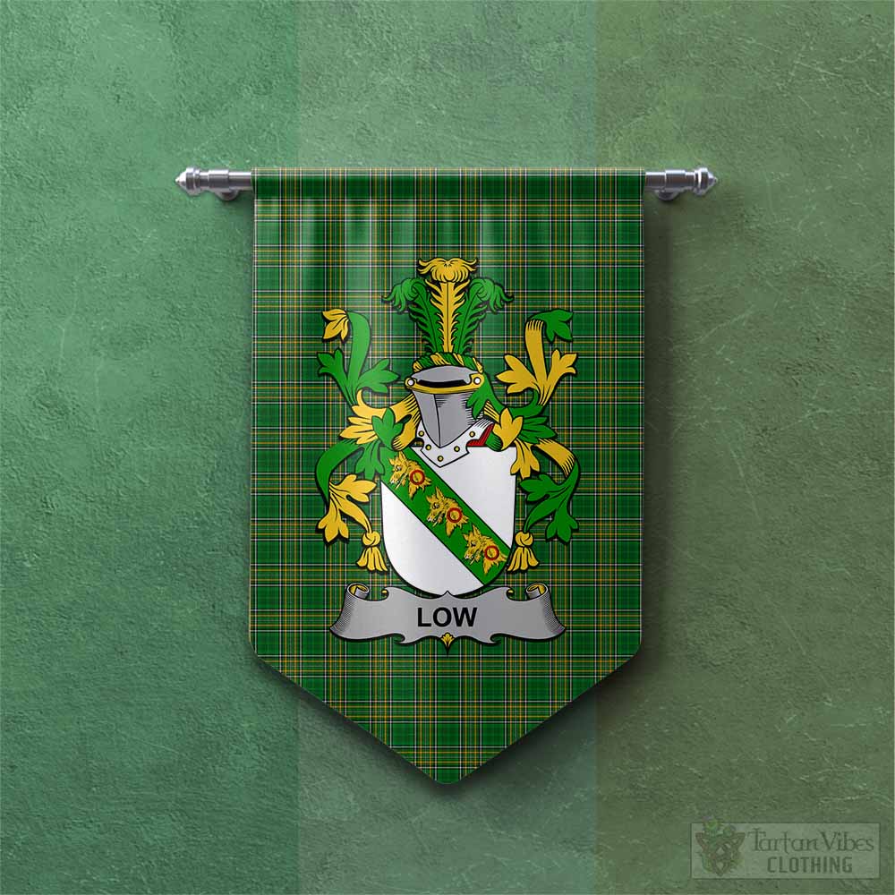 Tartan Vibes Clothing Low Irish Clan Tartan Gonfalon, Tartan Banner with Coat of Arms
