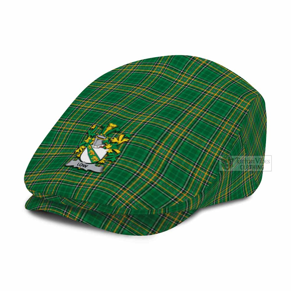 Low Irish Clan Tartan Jeff Cap, Tartan Flat Cap with Coat of Arm - Tartan Vibes Clothing