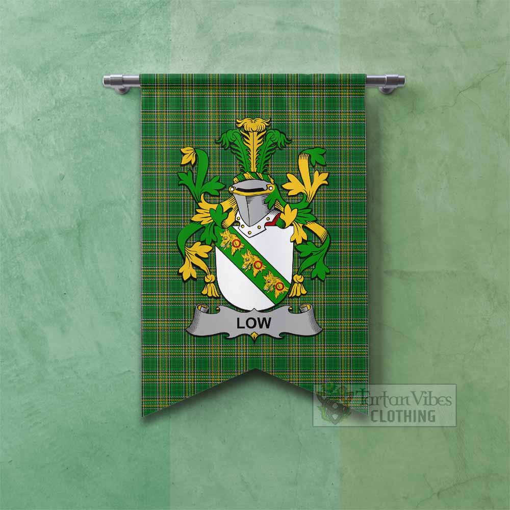 Tartan Vibes Clothing Low Irish Clan Tartan Gonfalon, Tartan Banner with Coat of Arms