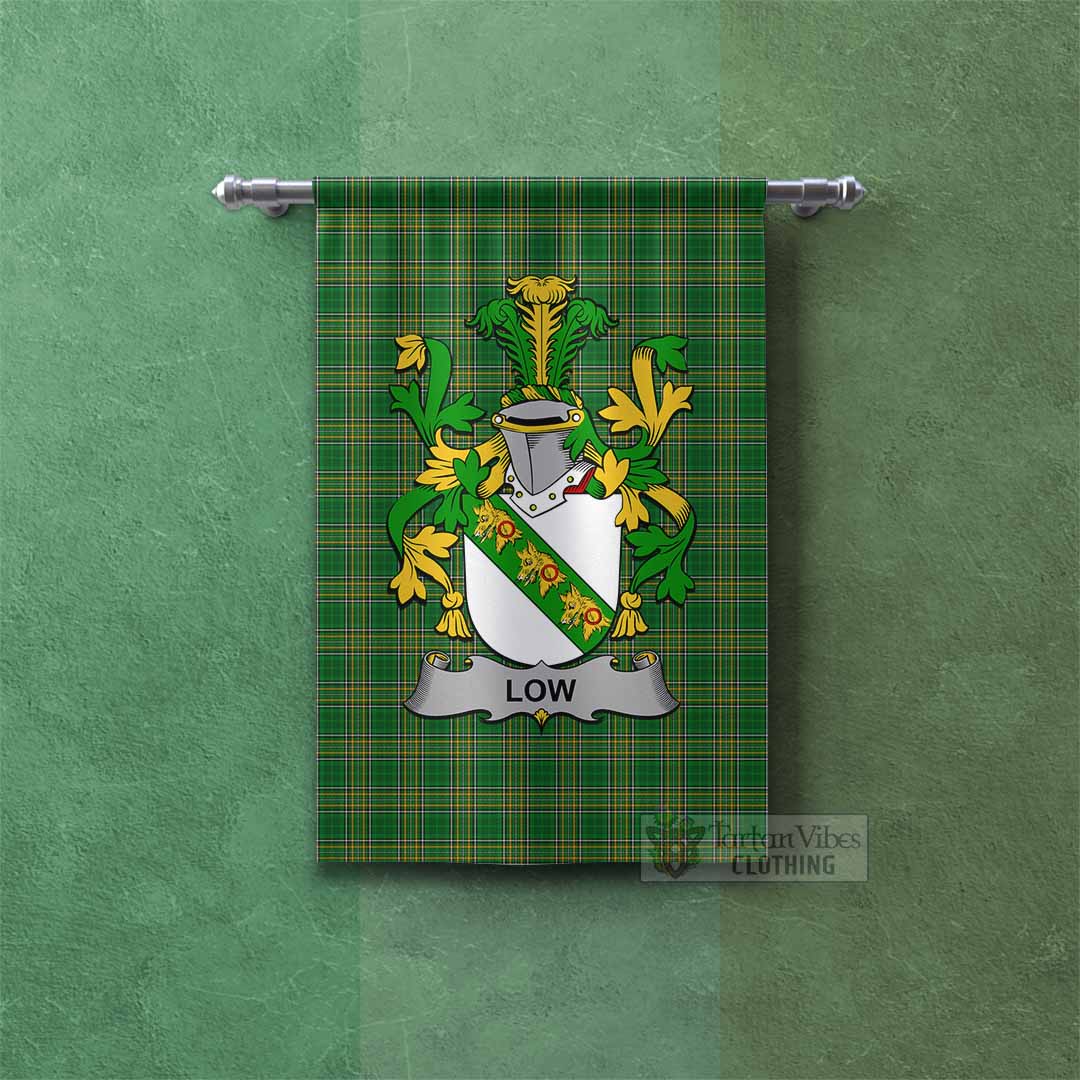 Tartan Vibes Clothing Low Irish Clan Tartan Gonfalon, Tartan Banner with Coat of Arms