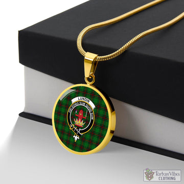Lundin Tartan Circle Necklace with Family Crest