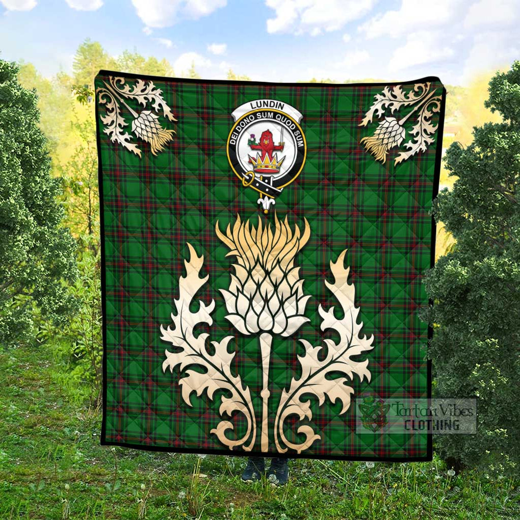 Tartan Vibes Clothing Lundin Tartan Quilt with Family Crest and Golden Thistle Style