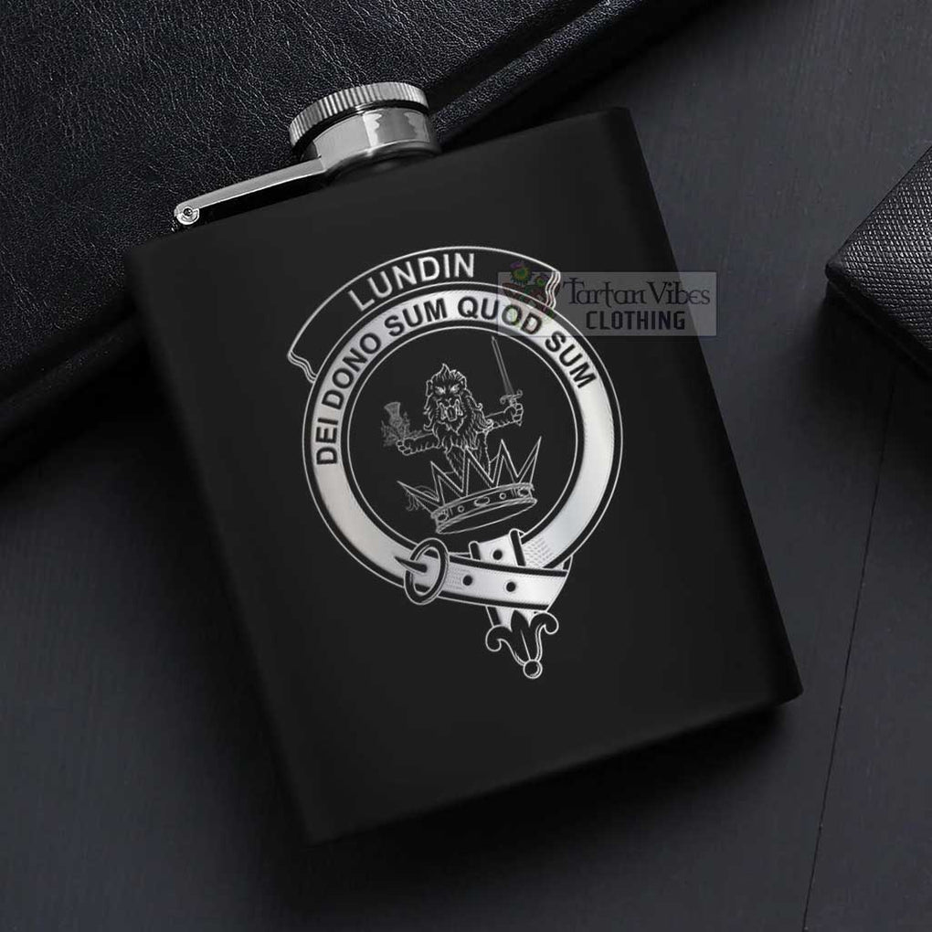 Lundin Crest Hip Flask Set 7oz Black Stainless Steel with A Gift Box - 2D-tartanvibesclothing