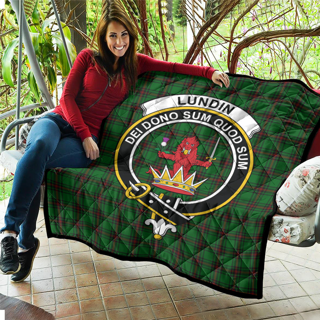 lundin-tartan-quilt-with-family-crest