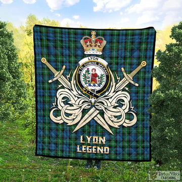 Lyon Tartan Quilt with Clan Crest and the Golden Sword of Courageous Legacy Super King Quilt 91" x 110" - Tartan Vibes Clothing