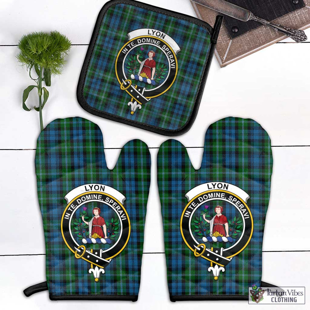 Lyon Tartan Combo Oven Mitt & Pot-Holder with Family Crest - Tartan Vibes Clothing