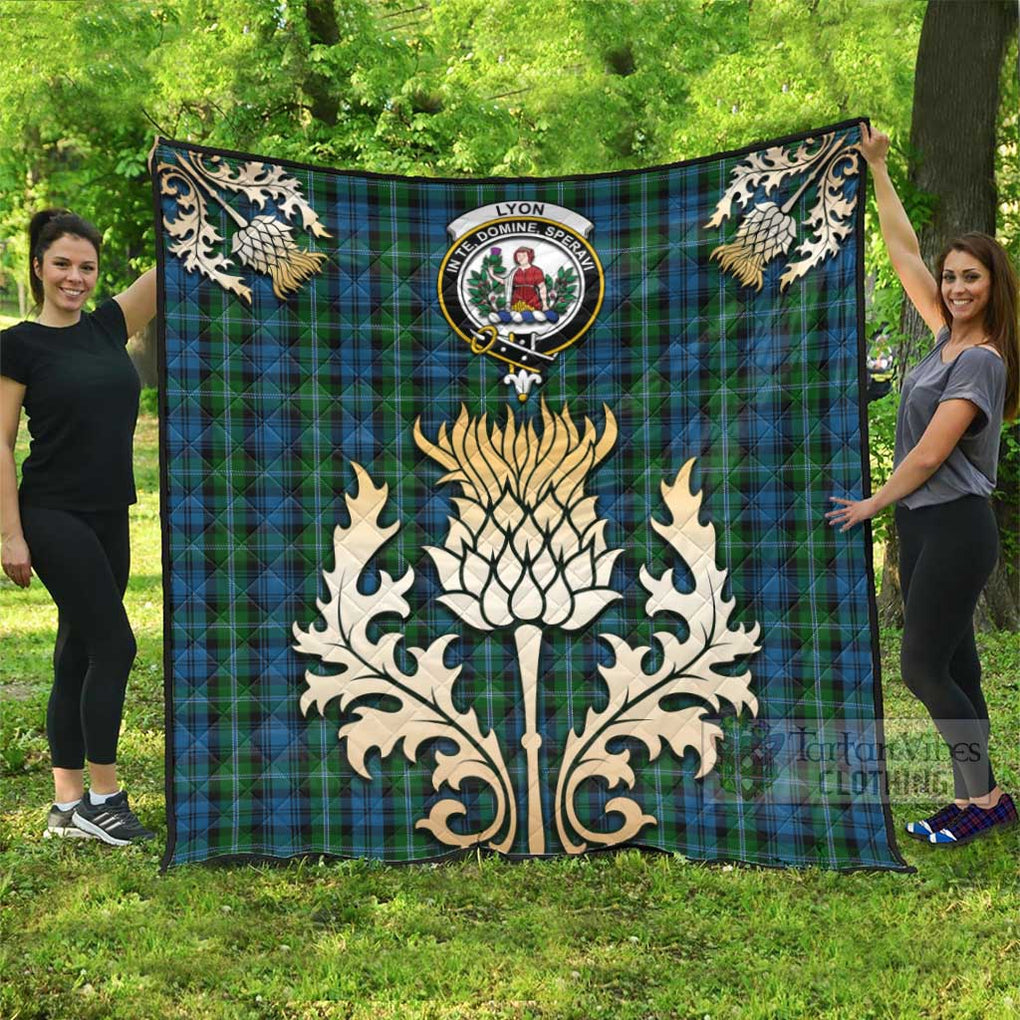 Tartan Vibes Clothing Lyon Tartan Quilt with Family Crest and Golden Thistle Style