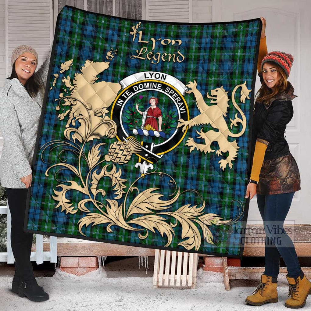 Tartan Vibes Clothing Lyon Tartan Quilt with Family Crest and Scottish Symbol Style