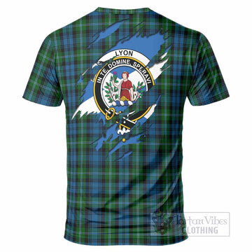 Lyon Clan Crest In Me Tartan T-Shirt Scotland Flag Style