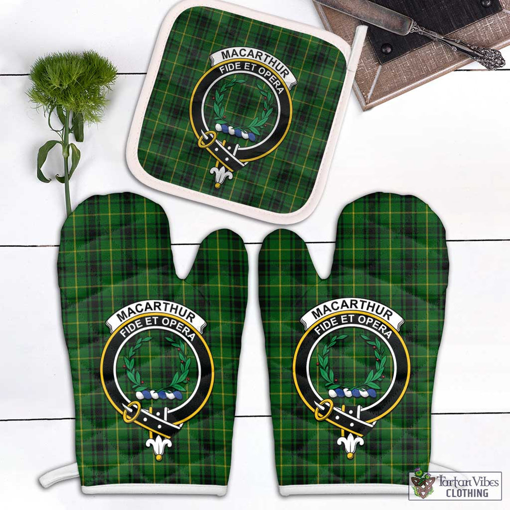 MacArthur (McArthur) Tartan Combo Oven Mitt & Pot-Holder with Family Crest Combo 1 Oven Mitt & 1 Pot-Holder White - Tartan Vibes Clothing