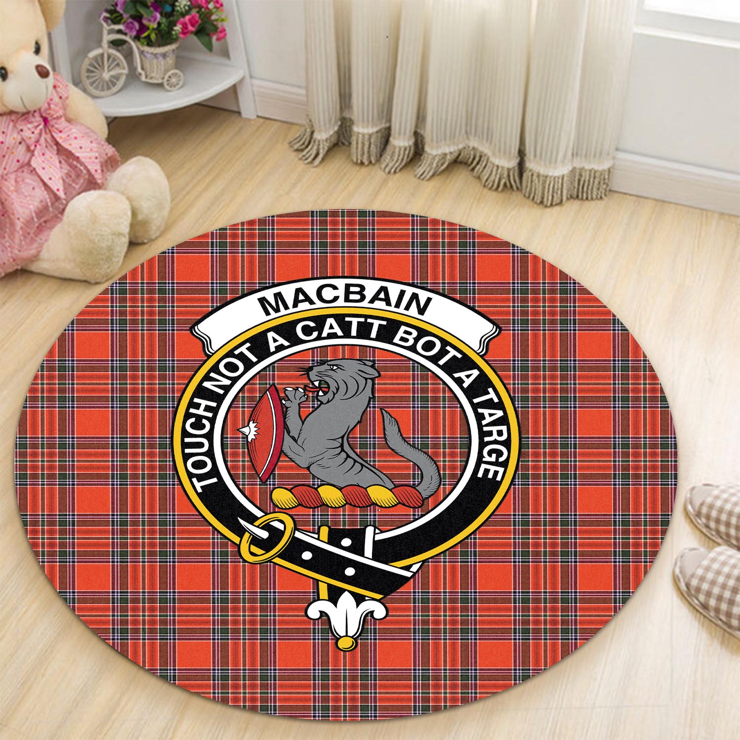 macbain-tartan-round-rug-with-family-crest