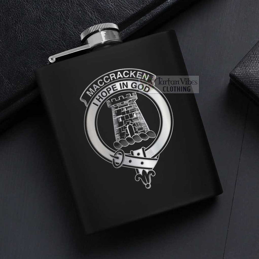 MacCracken (McCracken) Crest Hip Flask Set 7oz Black Stainless Steel with A Gift Box - 2D-tartanvibesclothing